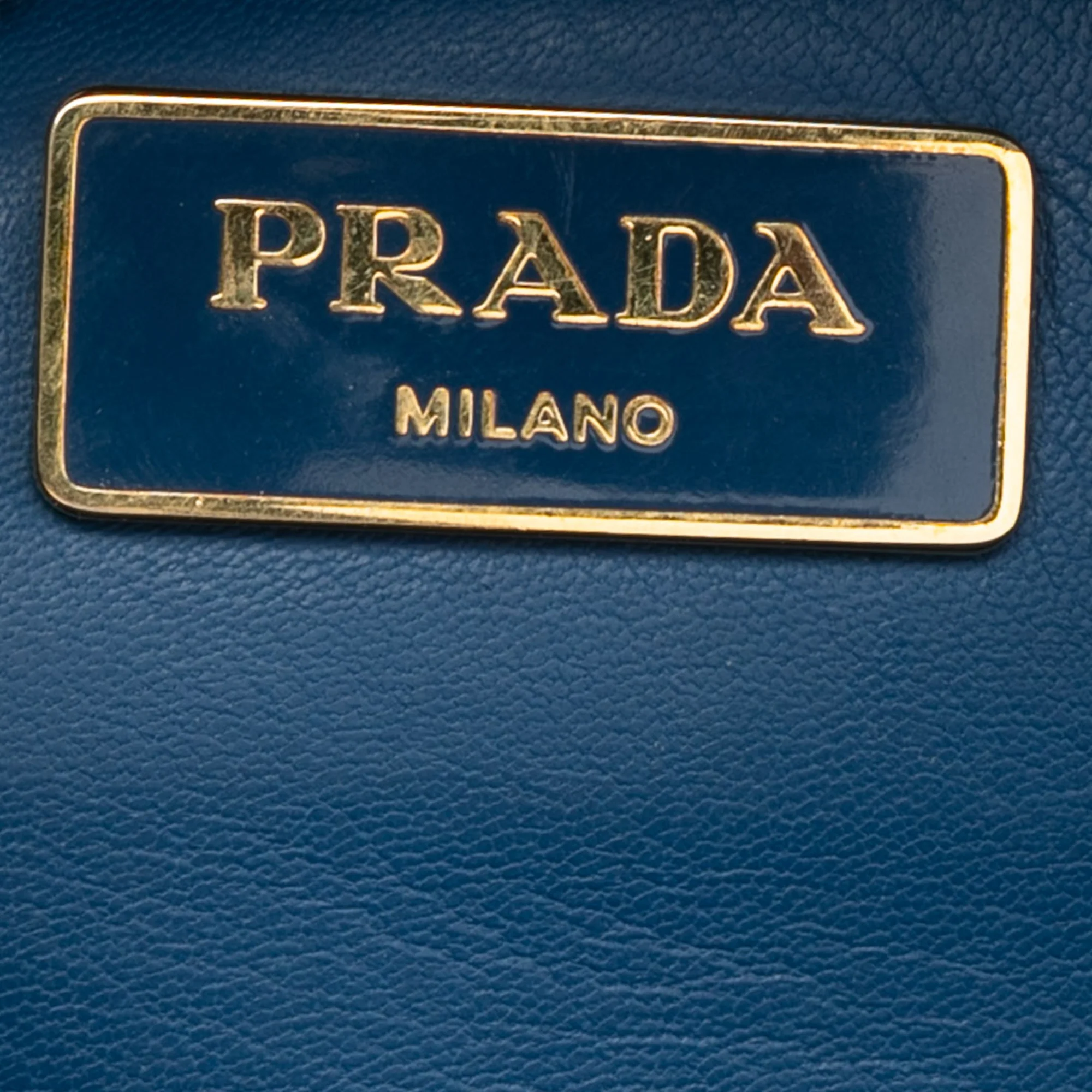 Bicolor Saffiano Lux Pyramid Frame Top Handle Bag - Image 5