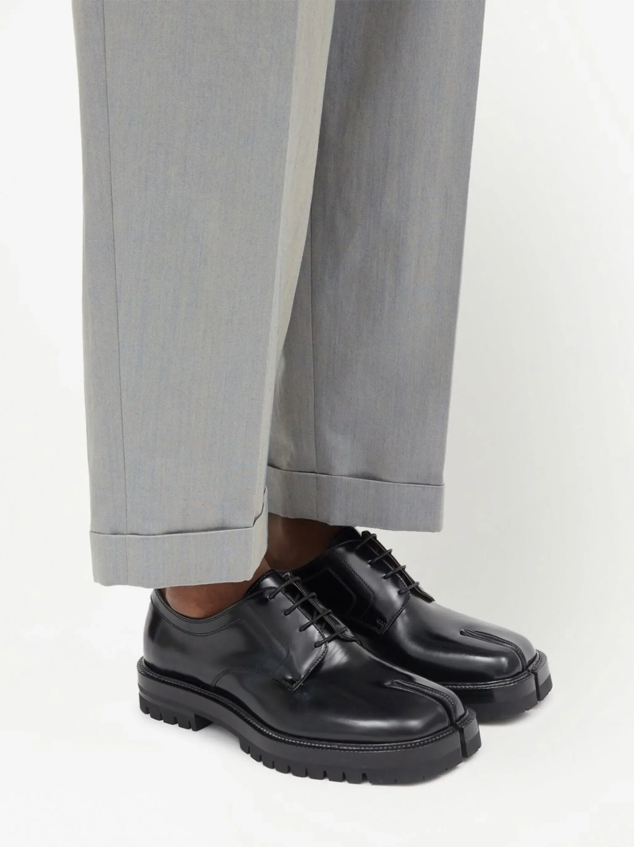 BLACK COW LEATHER LACE-UPS - Image 4