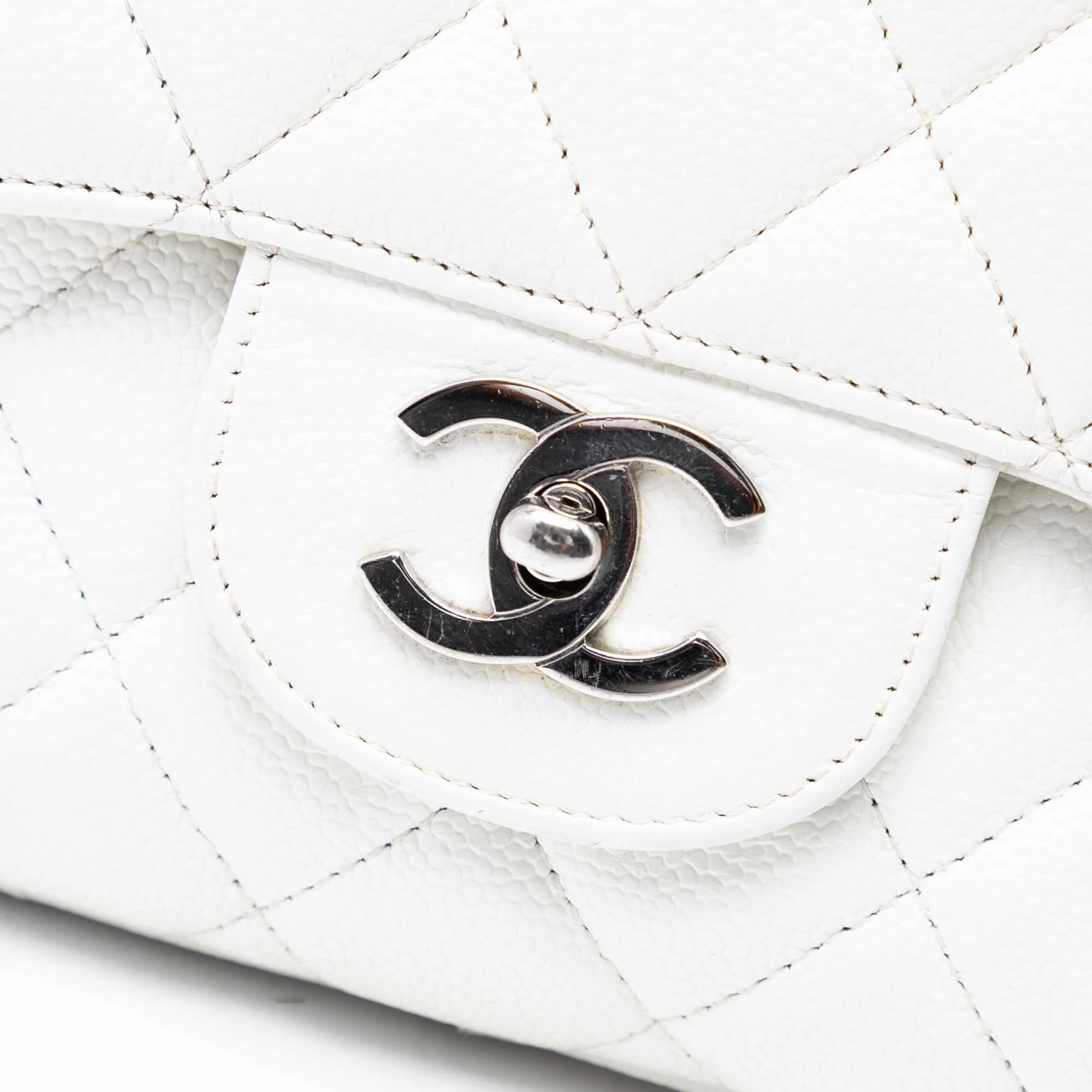 Jumbo Classic Caviar Single Flap - Image 5