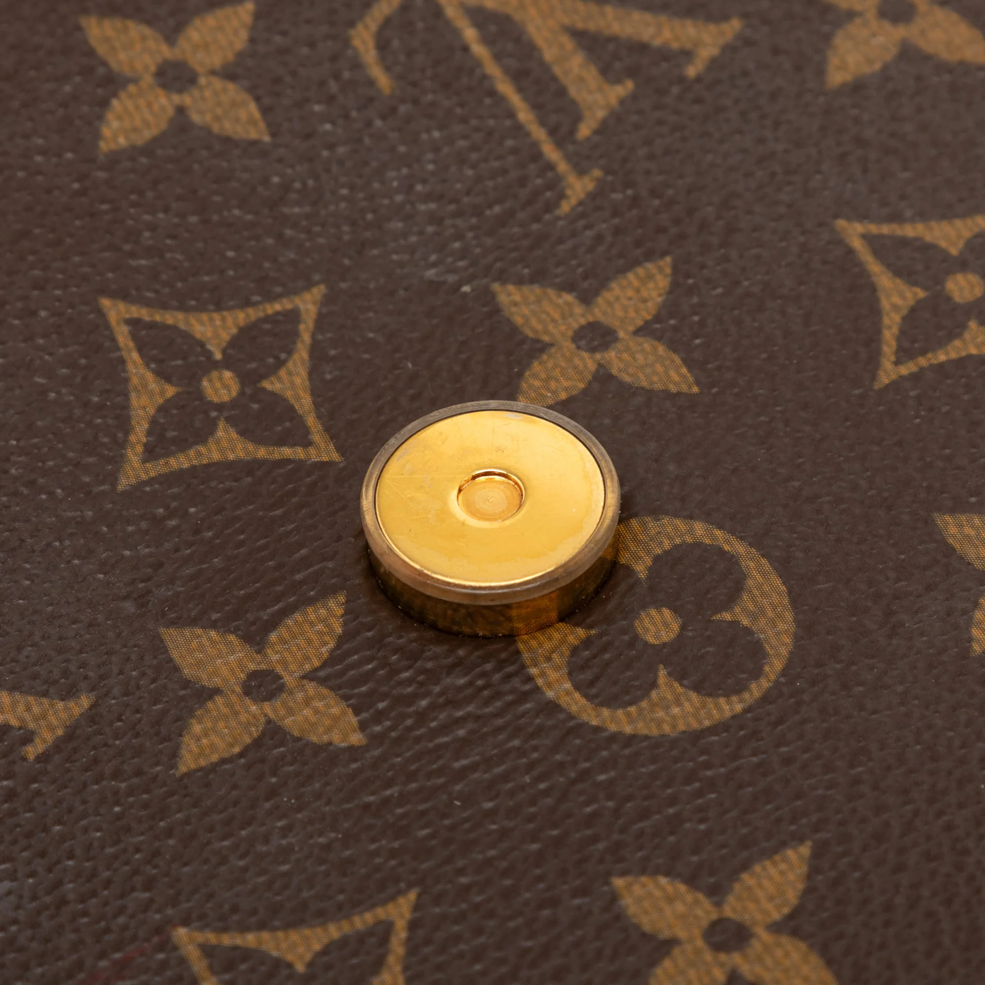 Monogram Locky BB - Image 8