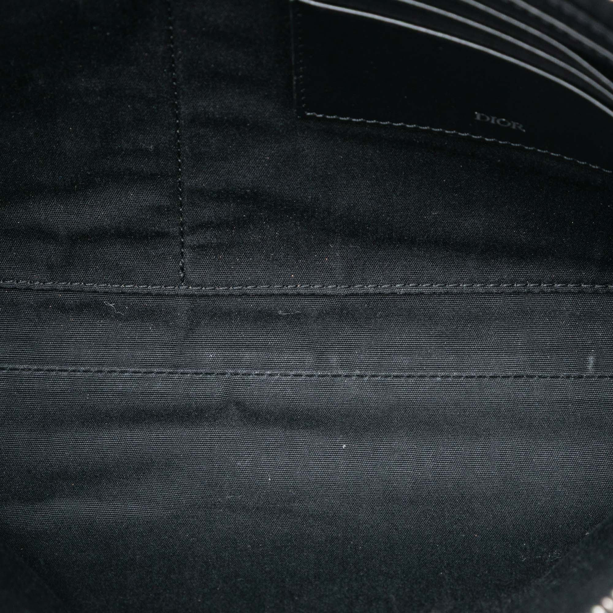 Oblique Canvas Pouch - Image 4