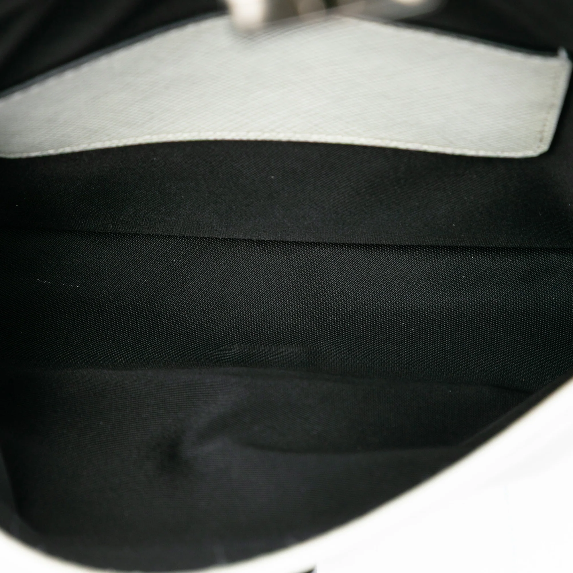 Saffiano Trimmed Re Nylon Smartphone Case - Image 4