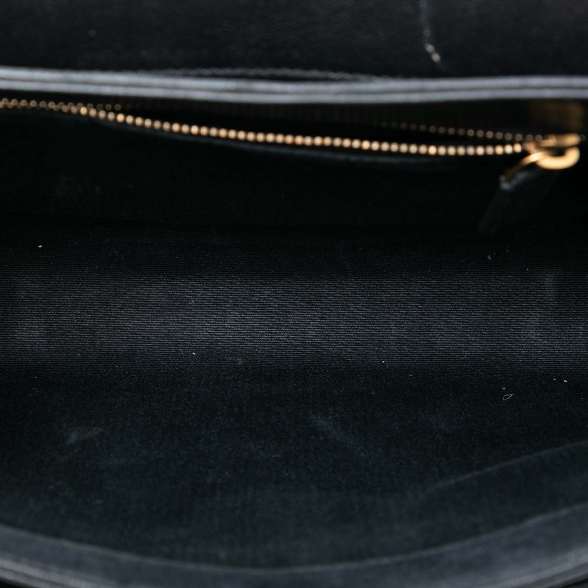 Small Quilted Lambskin Becky Chain Shoulder Bag - Image 4